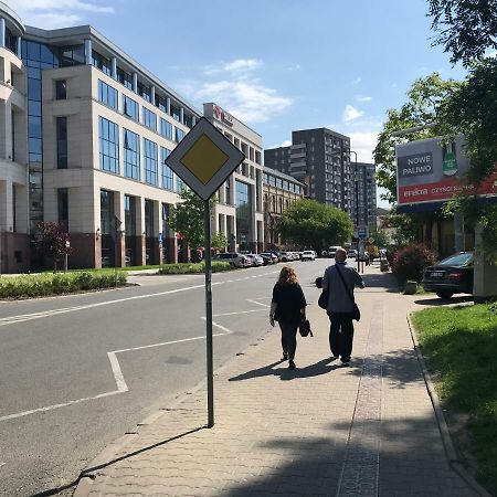 Nina Na Bielanskiej Varsavia Esterno foto